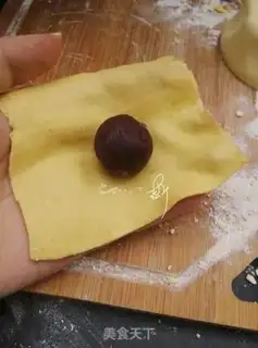 Make Noodles make pumpkin pies step 7