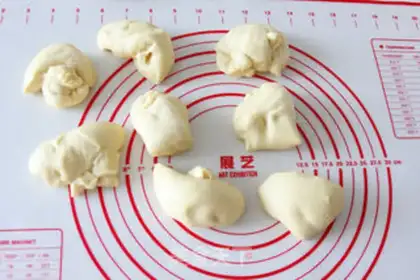 Make Mexican bread step 18