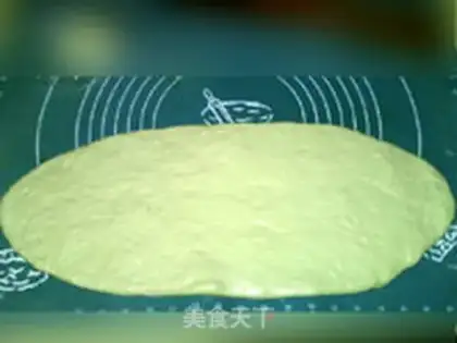 Make Coconut crown bread step 14