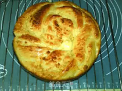 Make Coconut crown bread step 26