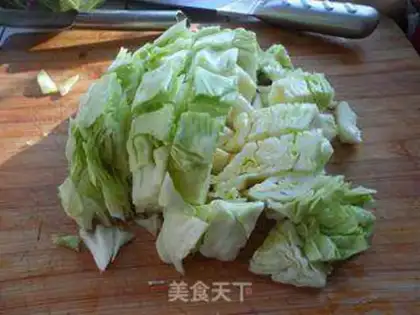 Make Potatoes with cabbage step 1