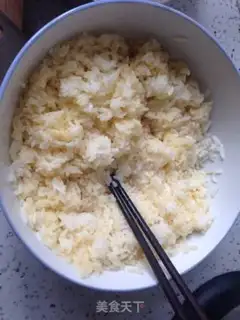 Make Egg fried rice step 1