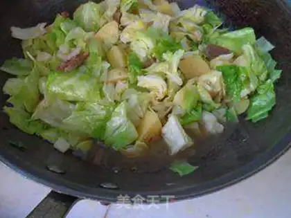 Make Potatoes with cabbage step 8