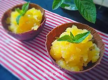 Make Mango ice chocolate cup step 6