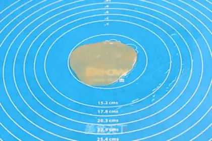 Make A wide moon cake step 6