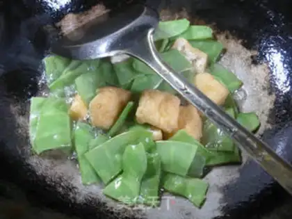 Make Tofu fried lentils step 5