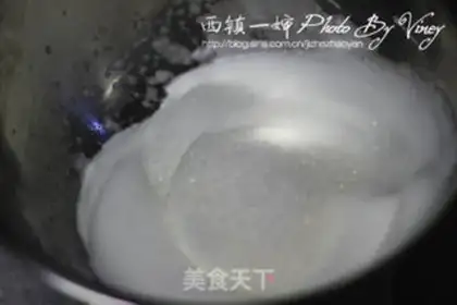 Make Classic chocolate cake step 6