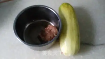 Make cucumbers for bread step 1