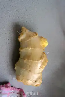 Make Ginger and milk step 0