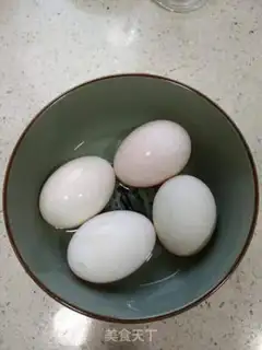 Make Five spicy duck eggs step 5