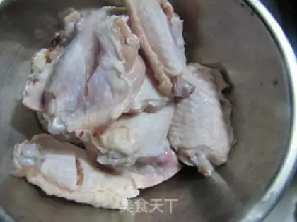 Make Coke chicken wings step 1