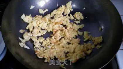 Make Autumn fried eggs step 3