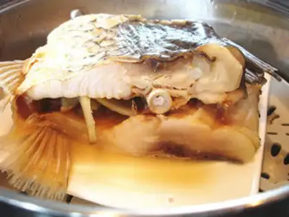 Make Autumn fried eggs step 4