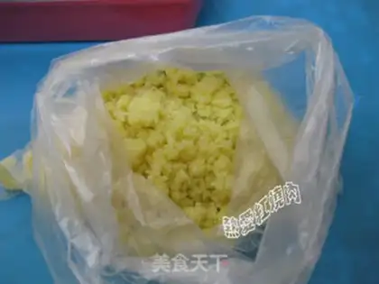 Make Coconut raisins step 13