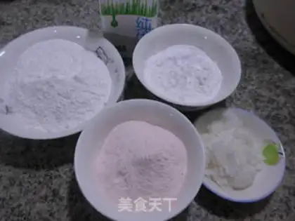 Make Strawberry cream step 0