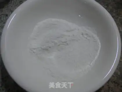 Make Strawberry cream step 1