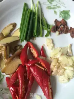 Make Scrambled clams step 0