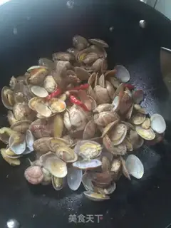 Make Scrambled clams step 4