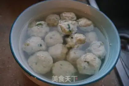 Make Pearl, white and handmade fishball soup step 5
