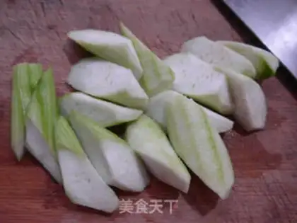 Make Pyramid claws, melons step 2