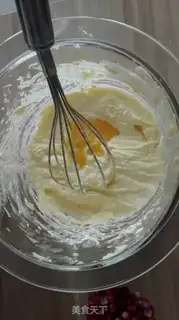 Make A rose cookie step 4
