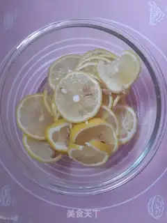 Make Lemon tea step 1