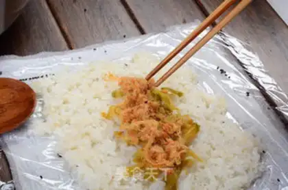 Make The rice troupe step 4