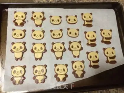 Make Panda cookies step 7