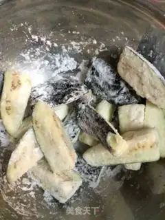 Make Cheese and tomatoes step 4