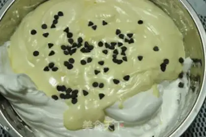 Make Chocolate rice chili cake step 6