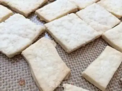 Make Milk crackers step 8