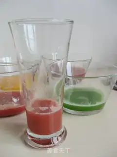 Make Cocktail and fruit juice step 6