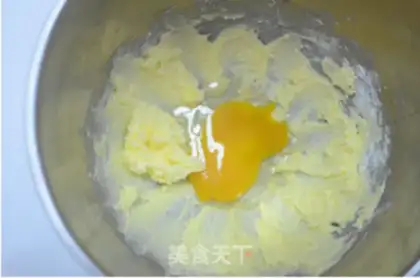 Make Moose Cupcake step 1