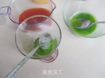 Make Cocktail and fruit juice step 7