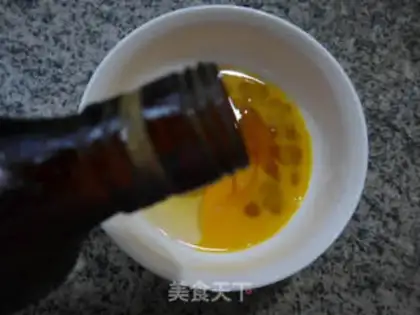 Make Scorch egg fried rice step 1