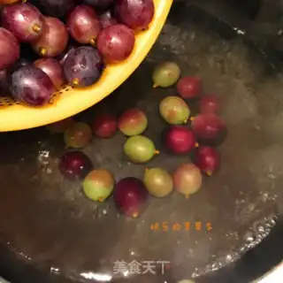Make violet jam step 2