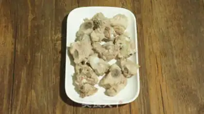 Make Chicken weed and dragon bones for liver soup step 5