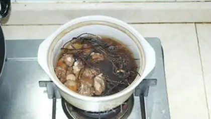 Make Chicken weed and dragon bones for liver soup step 7