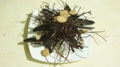 Make Chicken weed and dragon bones for liver soup step 8