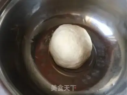 Make A hand knife to cut white buns step 4