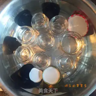 Make Homemade cherry jam step 5