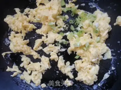 Make Autumn black-mucked eggs step 4
