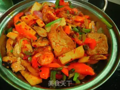 Make Spicy shrimp from a dry pot step 14