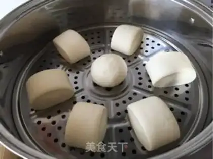 Make A hand knife to cut white buns step 10