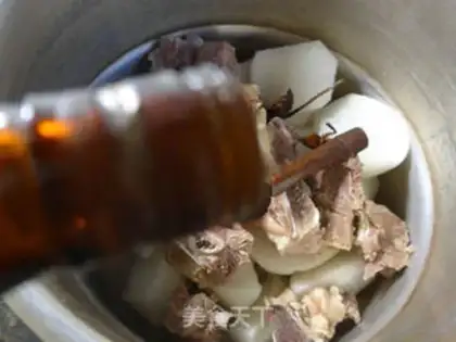 Make Steakbone radish soup step 4