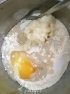 Make Bean and sand bread step 1