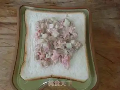 Make Tuna salad sandwich step 6