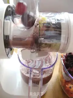 Make Big summer cocktail juice step 6