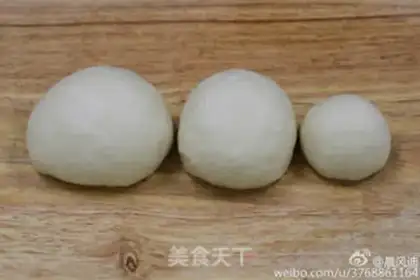 Make Panda bread step 1