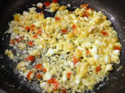 Make The salty eggs and the beans step 4